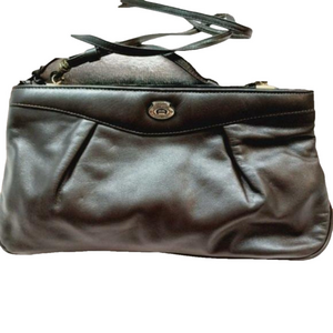 ETIENNE Aigner  Purse Clutch Crossbody Genuine Dark Brown Leather.2 ZipTop Open